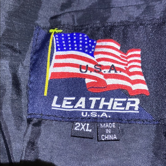 LEATHER USA - Men's USA FLAG & EAGLE Black Leather Vest Sz 2XL  NWT - Picture 7 of 9